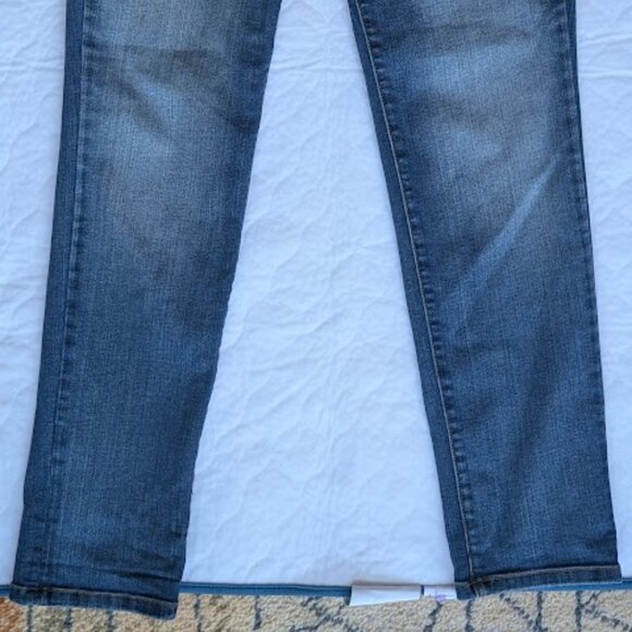 NDYJ Blue Jeans Boyfriend size 6P - Picture 3 of 9